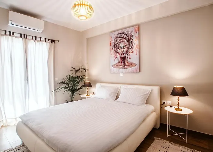 Kentia Fine Living Apartment